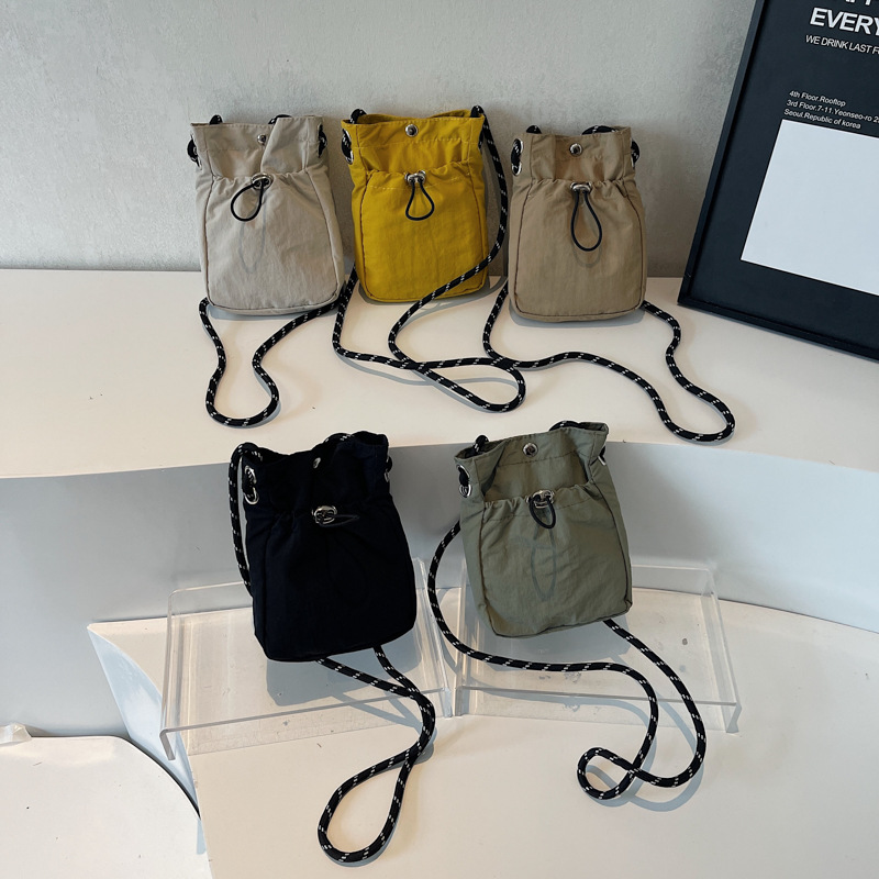 Niche Design Women's Bag Ins M - Interior Design Minimalist review and price