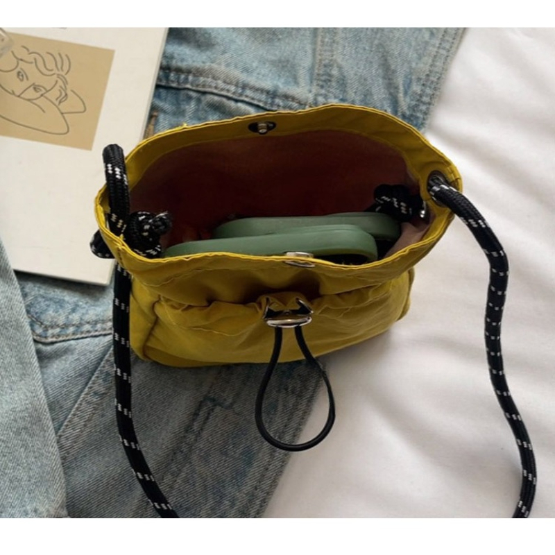 Niche Design Women's Bag Ins M - Interior Design Minimalist review and price
